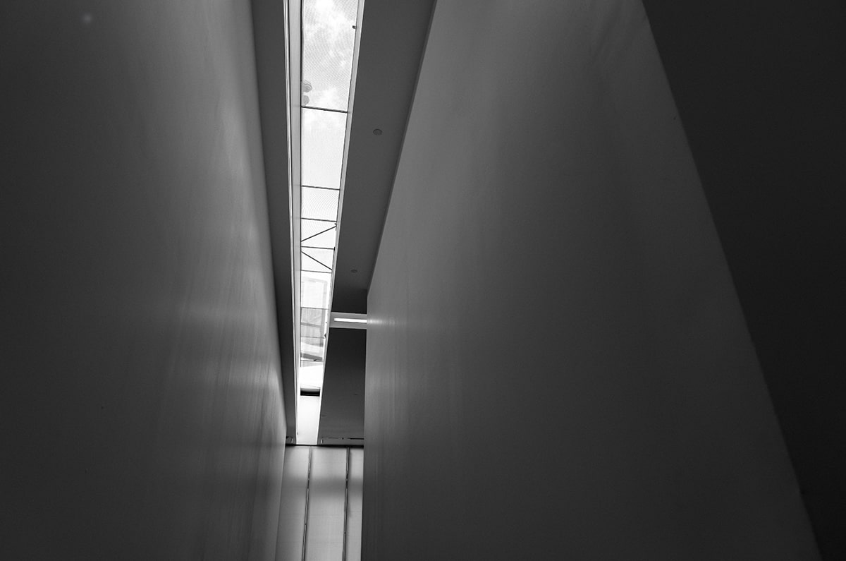 意甲媒体透露：莱奥天生懒散爱玩，但只要老将莫德里奇在，他就变得专注